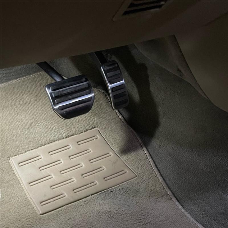 Car Pedals for Land Rover Range Rover Sport Discovery 3 4 Lr3 Lr4 LHD Gas Accelerator Footrest Modified Pedal Pad Refit Cover