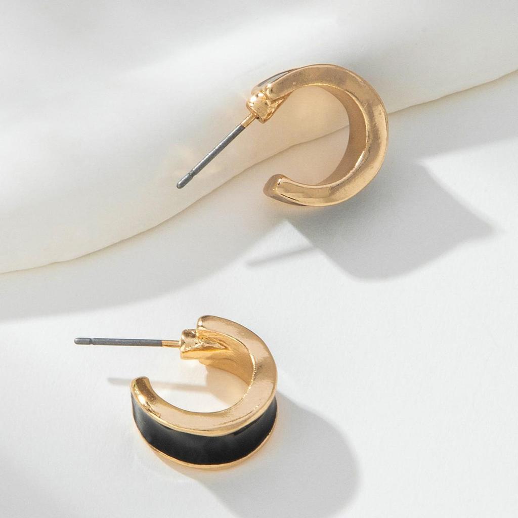 Elegant C-shaped Drip Oil Earrings - Trendy, Versatile, and Luxurious Daily Wear for Women