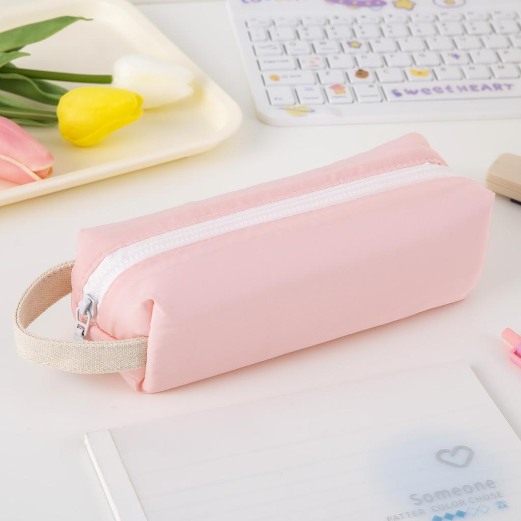 Small square pencil case, ins style high aesthetics, creamy style, soft, drop resistant, storage pen case, lightweight and simple