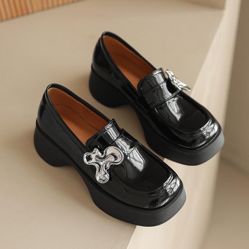 Женские туфли на низком каблуке одинарные весенне-осенние ретро универсальные удобные больших размеров повседневные с низким верхом 35 чёрный 6137₽