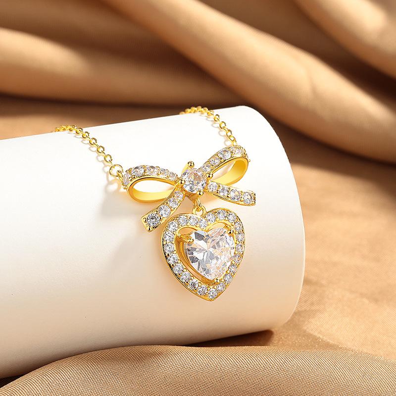 4 Carat Love Bow Necklace Women'S Large Gold-Plated Light Luxury High-End Collarbone Chain Pendant Fashion Jewelry