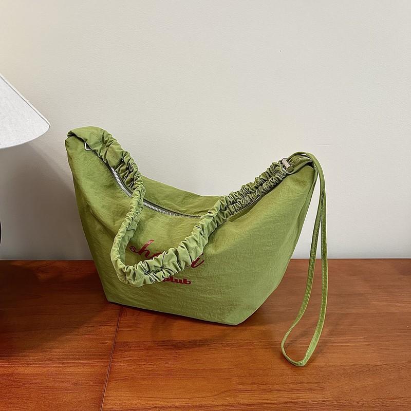 

Women s bag large-capacity new summer casual shoulder messenger bag lazy wind pleated commuter dumpling bag зелёный