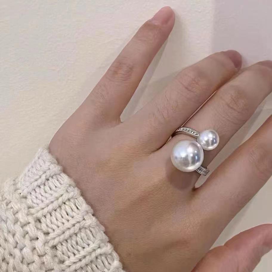 

Кольцо с жемчугом и бриллиантами, женское, нишевое, дизайн, высокий класс, темперамент, мода, легкое, роскошное, регулируемое кольцо для холодного ветра Opening adjustable