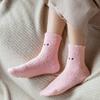 Ženy Tlusté Teplé Ponožky Zimní Anime Roztomilé Vtipné Ponožky Domů Bílý Prink Nadýchané ponožky Nový rok Vánoční dárek Neformální