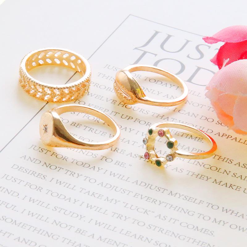 Fashion Hollow Carving Shell Ring Color Diamond Ring 4-Piece Set Ring Women
