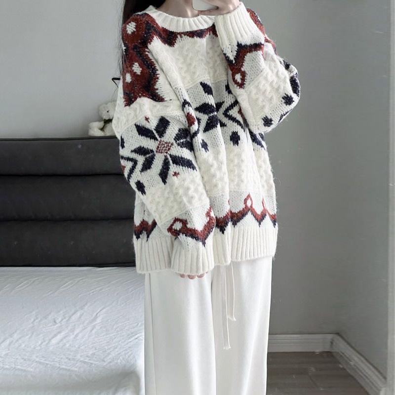Long-sleeved knitted sweater lazy loose trendy autumn and winter new round neck warm apricot sweater women s clothing M