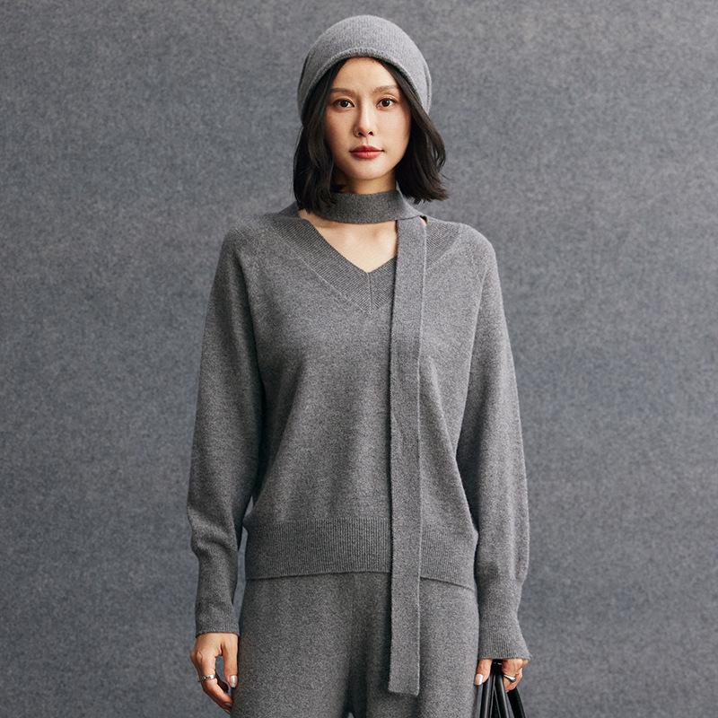 2025 Autumn/Winter Ladies V-Neck Cashmere Ribbed Sweater