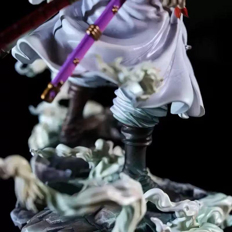 The New Thief King Cartoon Statue Character Straw Hat Pirate Statue Gk Character Shan Zhi Zorro Lufei Popular Ornaments Gift.
