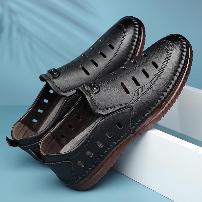 

Кожаные сандалии летние мужские повседневные полые мягкие кожаные туфли для пап среднего возраста с подошвой из говяжьих сухожилий нескользящие туфли с отверстиями для вождения 44 чёрный