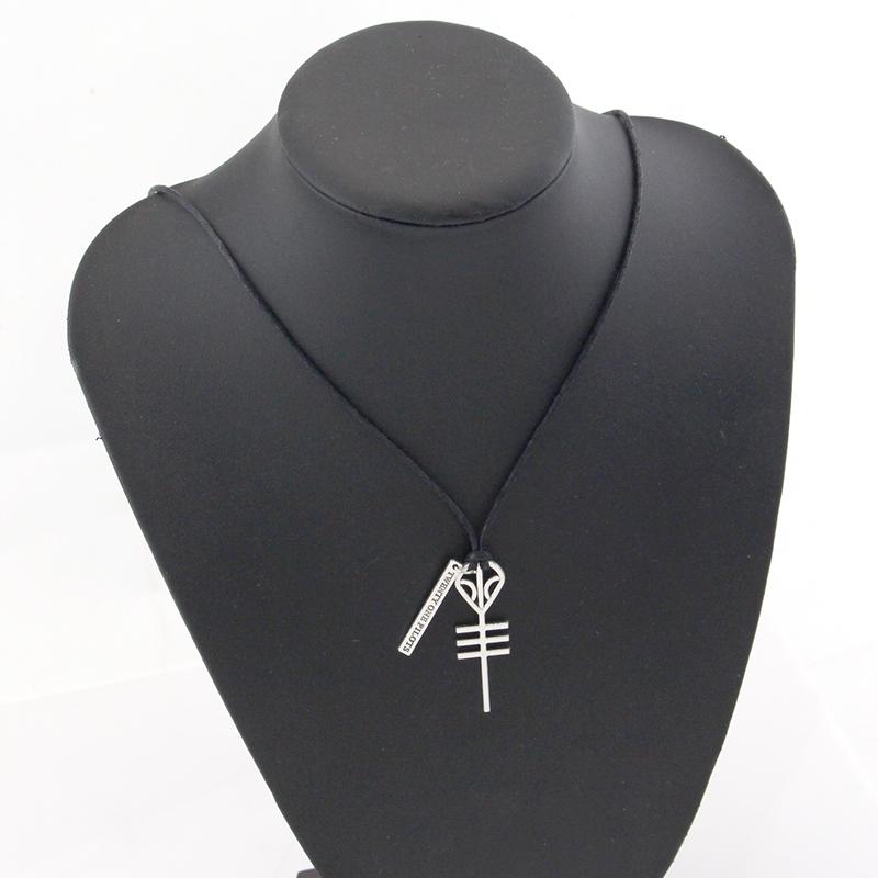 Twenty One Pilots Necklace Commemorative Gift Silver Alloy Necklace Decoration Men's Best Gift