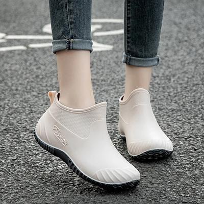 Rain Boots Women's Fashion Outdoor Rain Boots Adult Wear-resistant Rubber Shoes Summer Non-slip Waterproof Short Tube Rain Boots