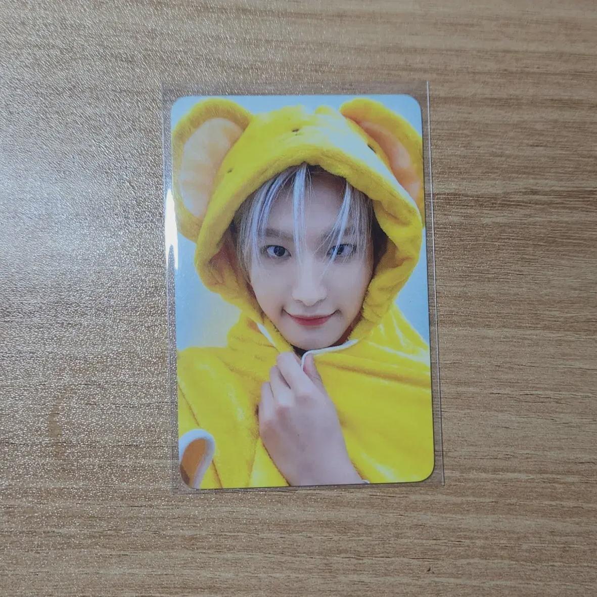 

Ateez Ateez Seonghwa Double Sided Photocard Mi Gong Pho Loud Hello Live Kerotis