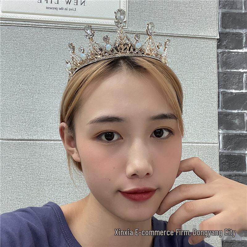 Elegant European Alloy Rhinestone Bridal Crown Hair Accessory