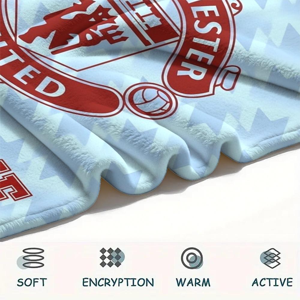 1PC Custom Name Manchester United FC Patterned Flannel Blanket Suitable For All Seasons for Home Decor Warmth and Comfort Gifts Holiday Present