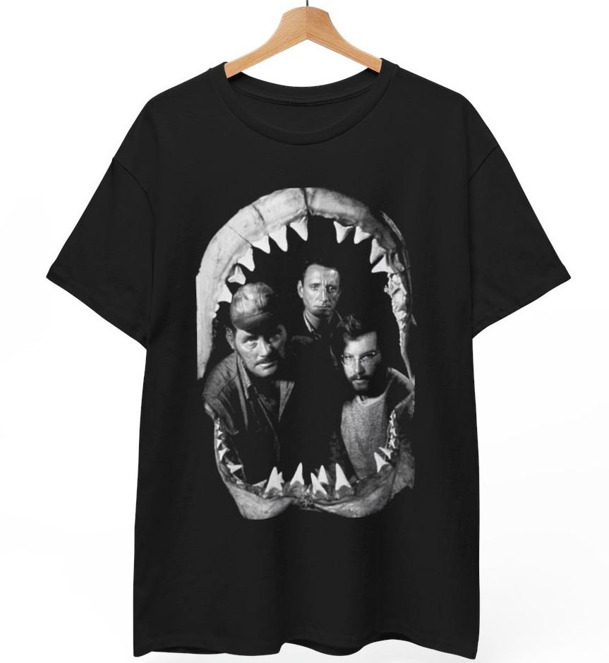 Steven Spielberg on set of Jaws Horror Movie T-shirt Unisex Shirt XXXXL