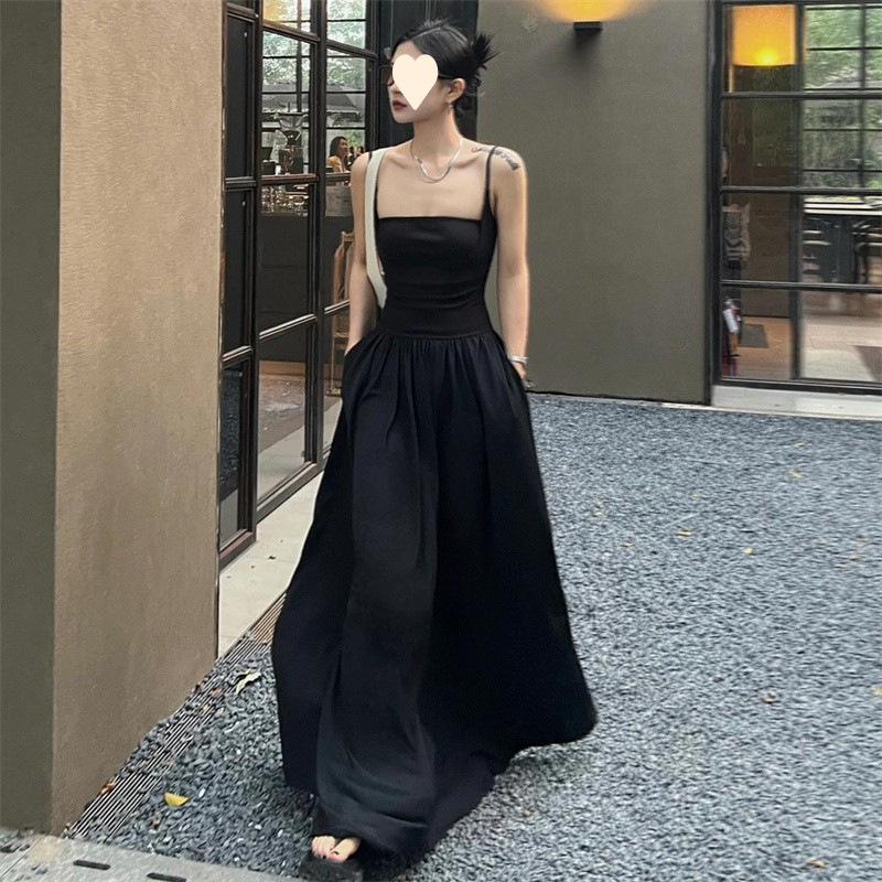 High-end Black Suspender Dress Women's Summer French Hepburn Gentle Wind Seaside Vacation Super Good-looking Long Skirt