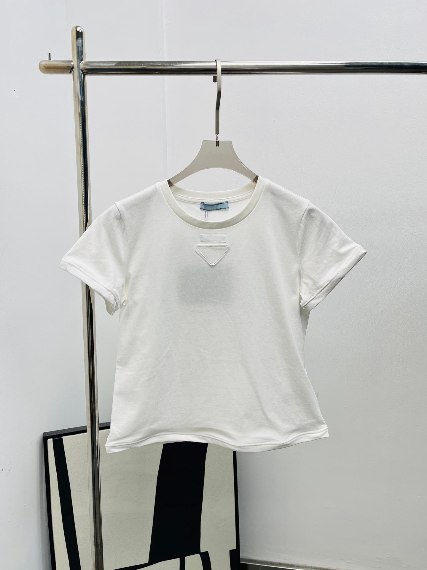 Pra26 Women s Early Spring Triangle Logo Underwire T-Shirt - Fashionable Casual Short Sleeve Medium