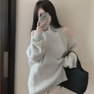 Dam Off-Shoulder Svart Stickad Tröja - Lös Koreansk Stil för Höst/Vinter 2024