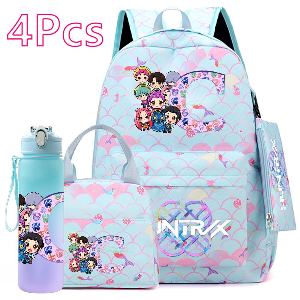 4 st/set 26 engelska bokstäver K-POP Tryckt Ryggsäck med Handväska Pennfodral 750 ml Vattenflaska för Tonåring Elev Pojke Flicka Stor Kapacitet Skolväska