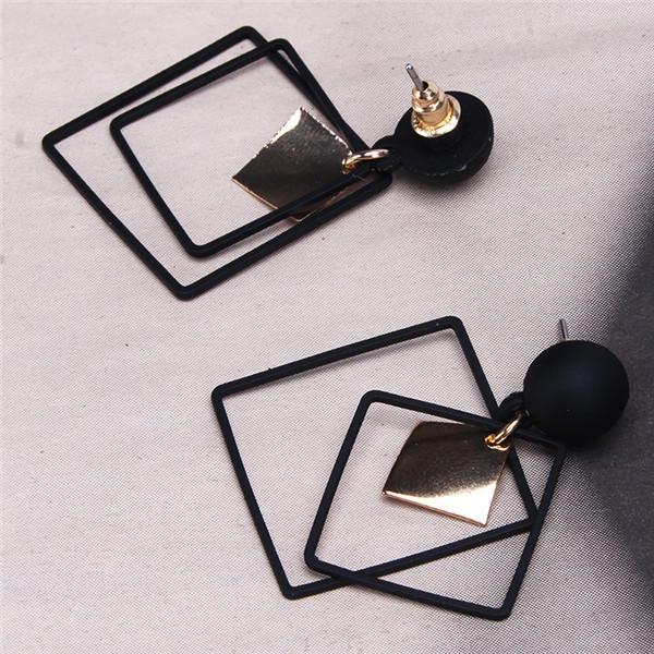 Women's Geometric Stud Earrings
