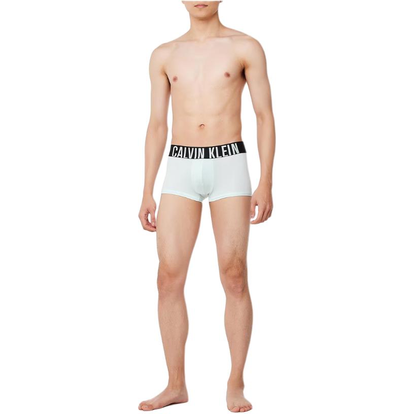 Calvin Klein Minimalistische Slips mit Buchstabenaufdruck, 3er-Pack, Herrenunterwäsche NB3611-VVM
