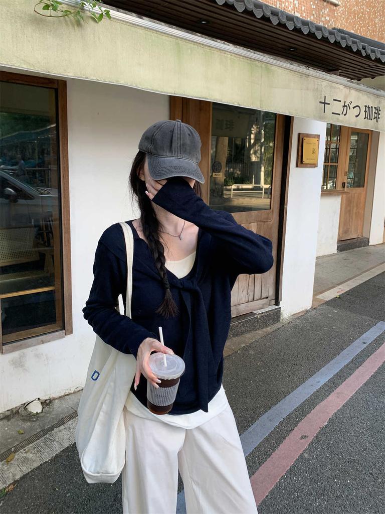 Spring and Autumn New Contrasting Colors Strap Collar Fake Two Pieces Stacked Knitted Sweater Backing Sweater Women's Top