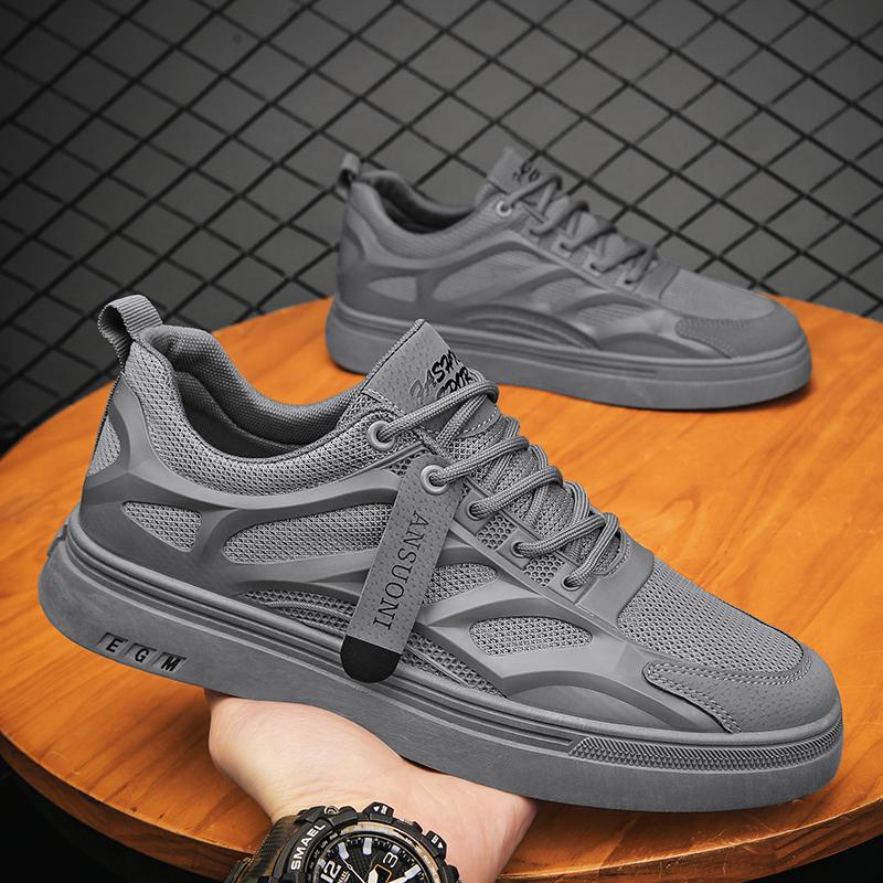 New summer breathable mesh casual sports board shoes chef labor insurance net shoes