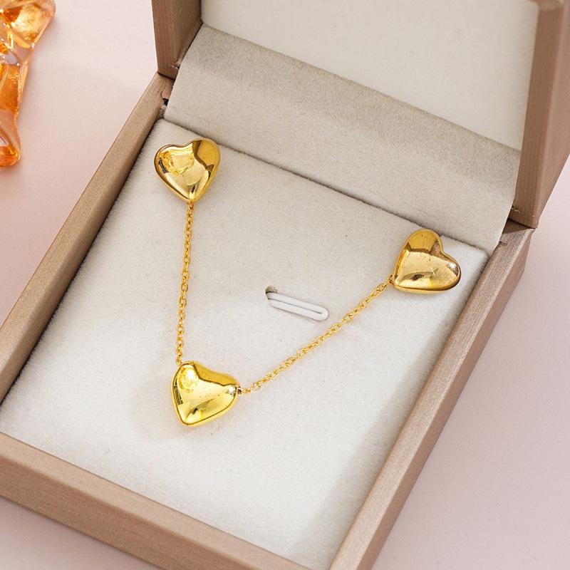 Korean-Style Glossy Heart Earring & Necklace Set for Women: Fresh, Fashionable, and Versatile