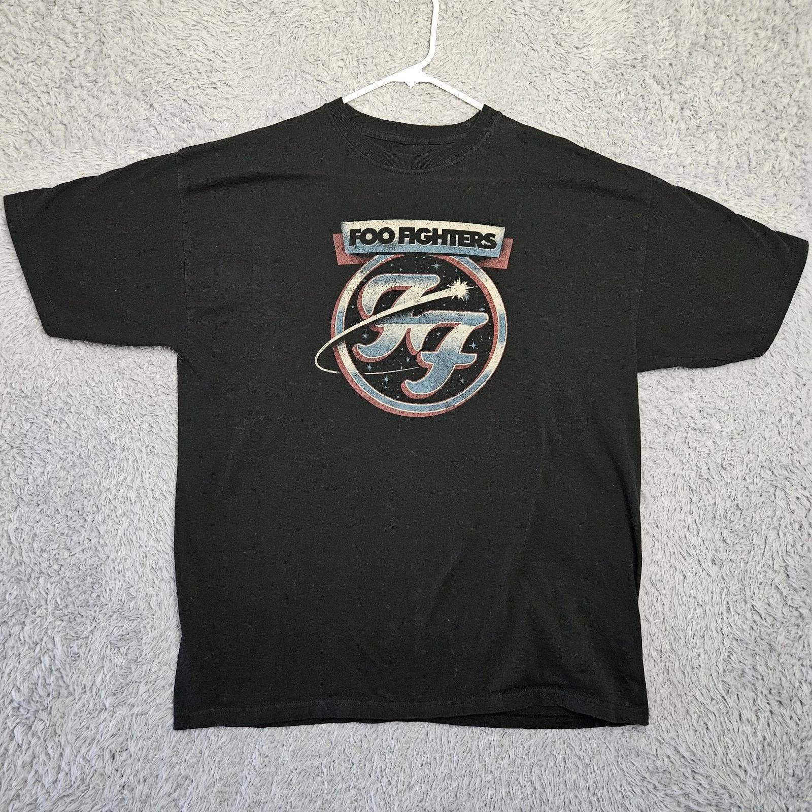 

Foo Fighters T Shirt XL Y2K Vintage Reproduction Heavy Cotton Logo No Tag 3XL