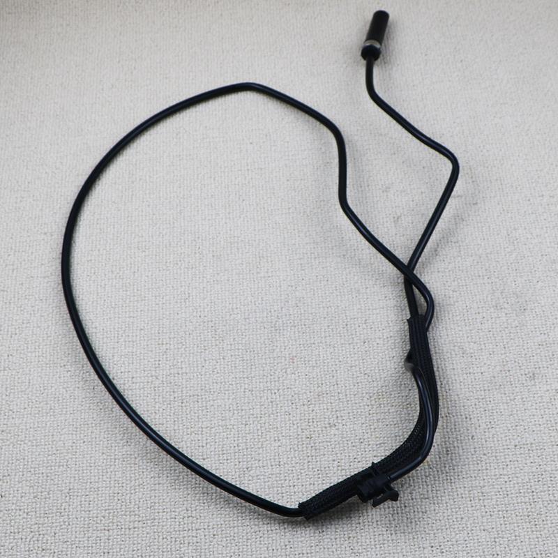 31202748 Per VOLVO S80 S60 V70 V60 XC60 2010 2011 2012 2013 2014 2015 2.0T Tubo radiatore auto Tubo di sfiato 31202748