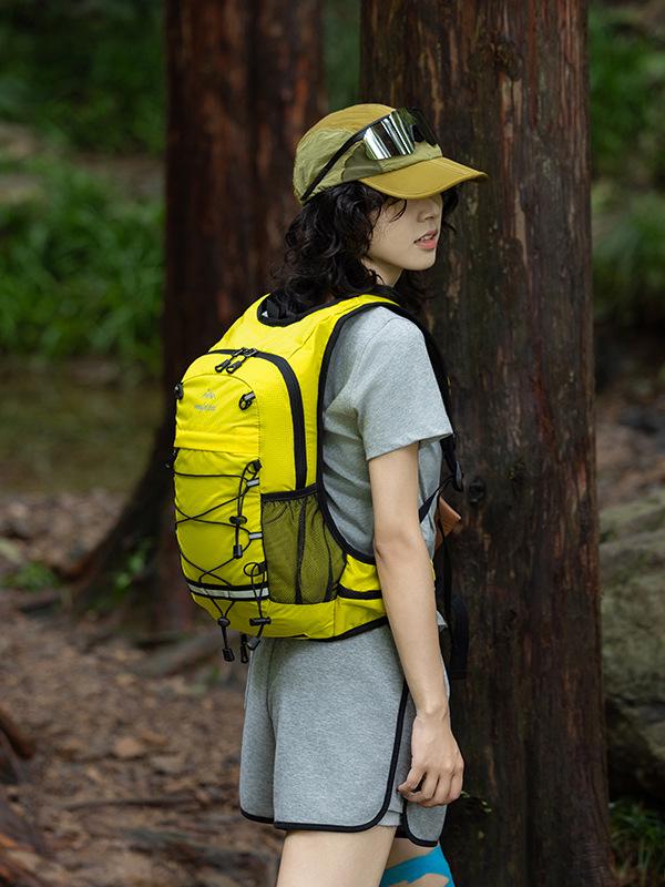 Lightweight, Water-Repellent Men's & Women's Outdoor Hiking Backpack - Fashionable, Comfortable & Breathable