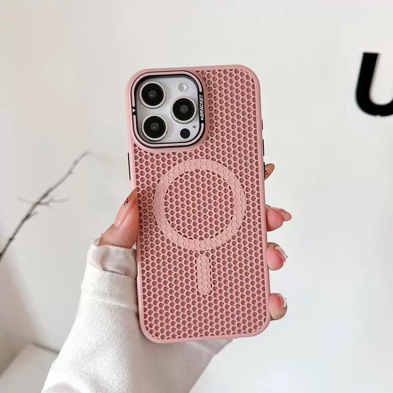 Applicable To iPhone17PROMAX Honeycomb Breathable Heat Dissipation Magnetic Lens Holder Mobile Phone Case Apple 16 Protective Case