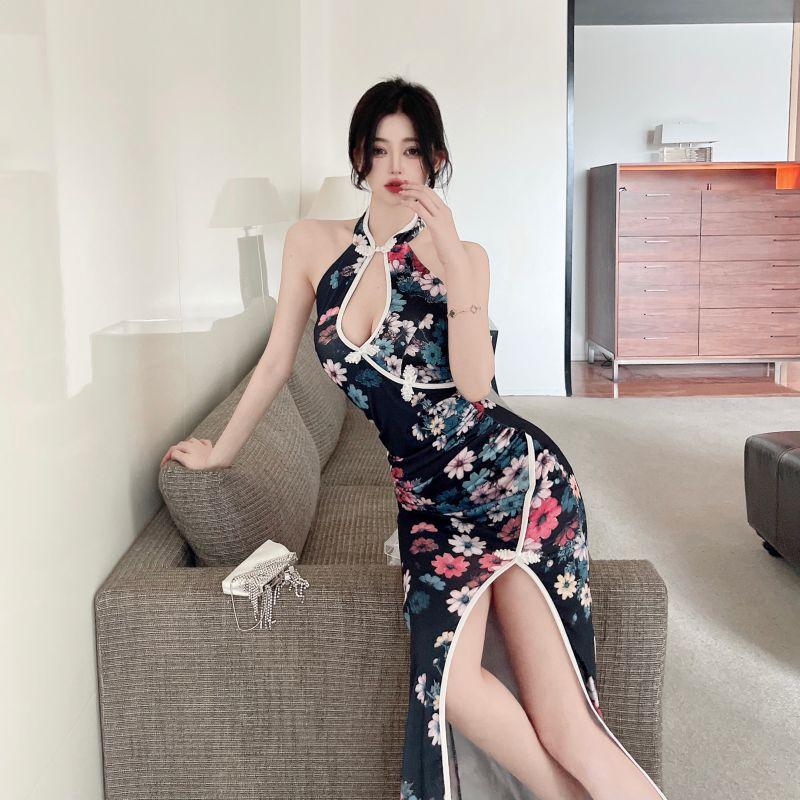 new sexy hollowed-out neck-hanging cheongsam showing thin high waist retro printing temperament long dress summer