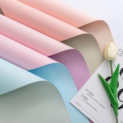 5 Stück Buntes Zweiseitiges Blumen-Geschenkpapier Geschenkverpackungspapier Geburtstagsparty-Zubehör Wasserdichte Papierrolle Party-Dekoration