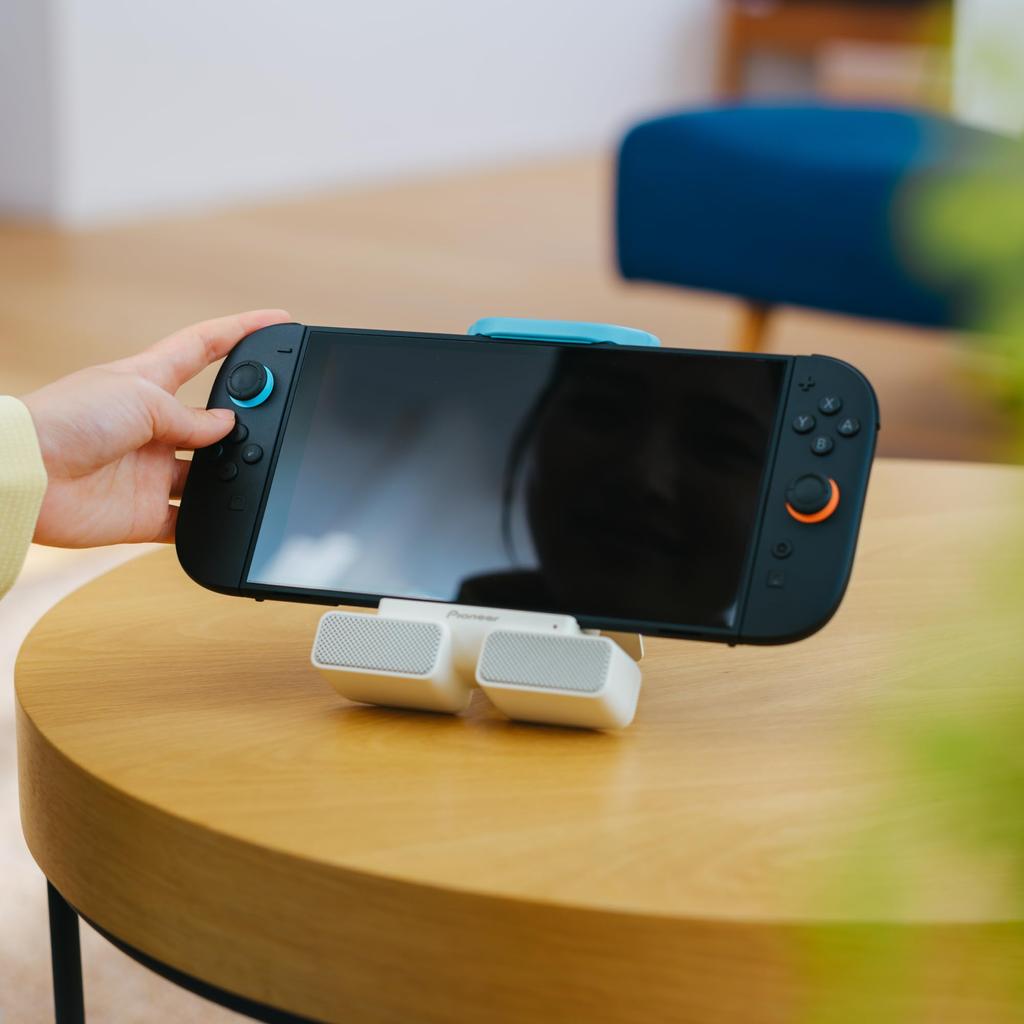 Pioneer Gaming Compatible with Switch USB Connection Portable Speaker White Speaker, 2/Smartphones, [Amazon Exclusive] TQ-PG400WB