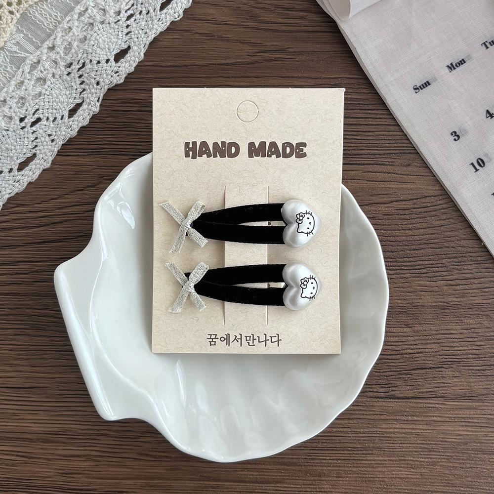 Love Heart Star Kitten Hair Clips & Ties Set: Black & White Elastic Bands, Side Clips, Versatile Bangs Clips for Children