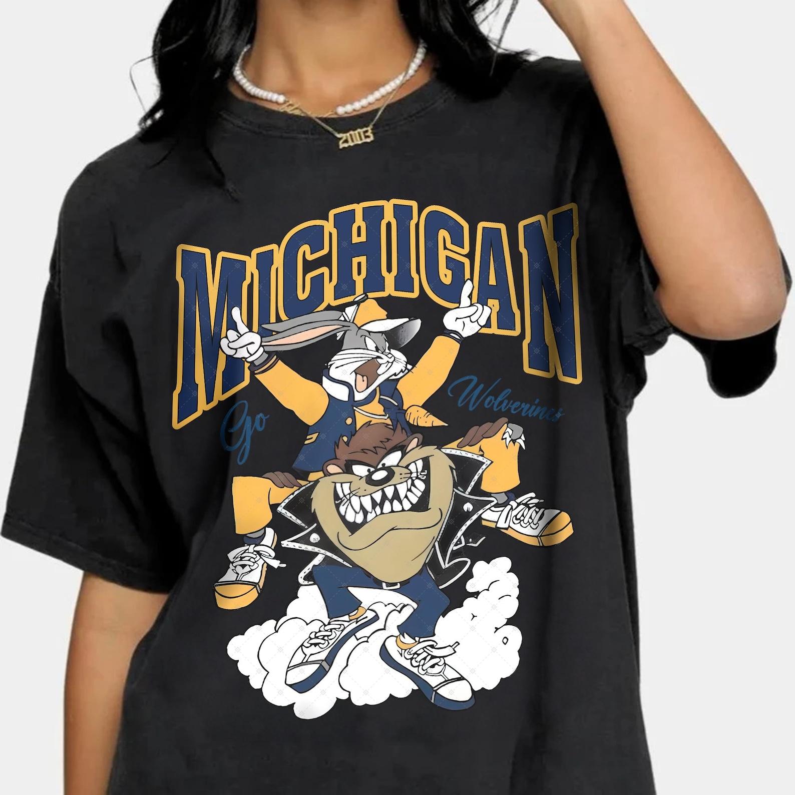 Retro Michigan Unisex T shirt, Michigan Merch Gift,Michigan Fan Tee,Michigan Vintage Shirt, Country Music Vintage,Michigan Retro 90s Sweater S