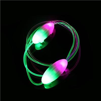 1 x paire de LED clignotant lacets lueur dans la couleur sombre rose