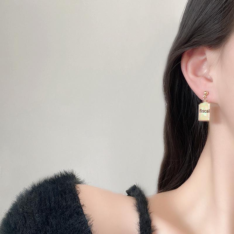 2022 Festive Red Fortune Earrings with Personalized Ear Hooks for Women
