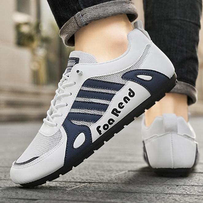 Men  Shoes Flat Bottomed Casual Sports Shoes Slip-on Skateboard Board Shoes Walking Travel Leisure Running Sneakers