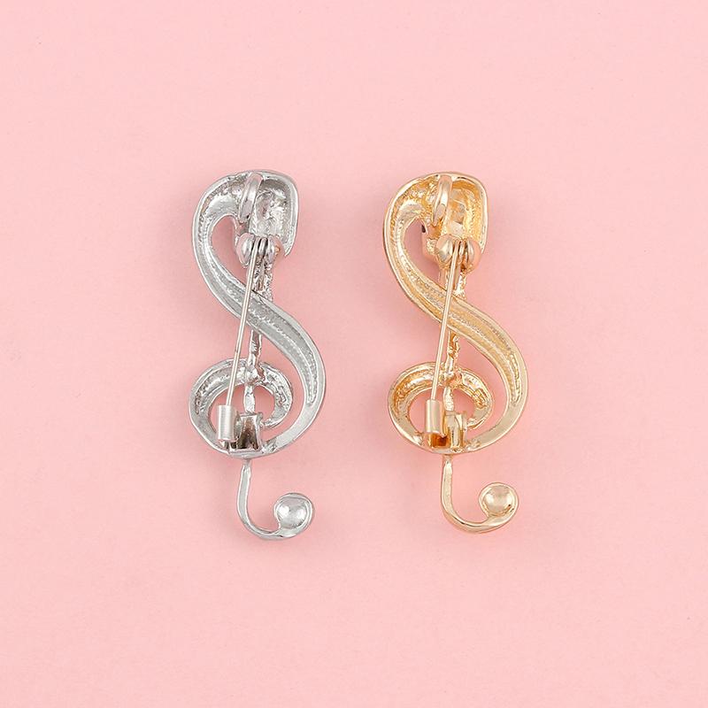 Broches en forme de note de musique avec microphone, couleur or et argent, badge spécial