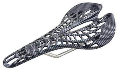 Sportovní sedlo Spider Mesh Dostupné v a Zelené (Černá/Stříbrná) Černá, Bílá, Červená, Modrá,
