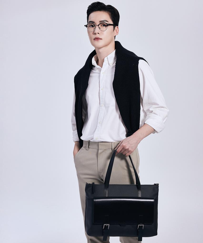 Bedford11Th Polygon Double Belt 2-Pocket Top Zip Tote [Black]