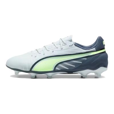 Scarpe speciali per sport – Scarpe da calcio