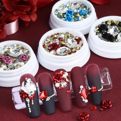Saint-Valentin Eau Pétillante Fond Diamanté Aiguisé Diamant Rose Rouge Fleur Métallique Aluminium Accessoires pour Ongles Charme DIY Décoration d'Ongles