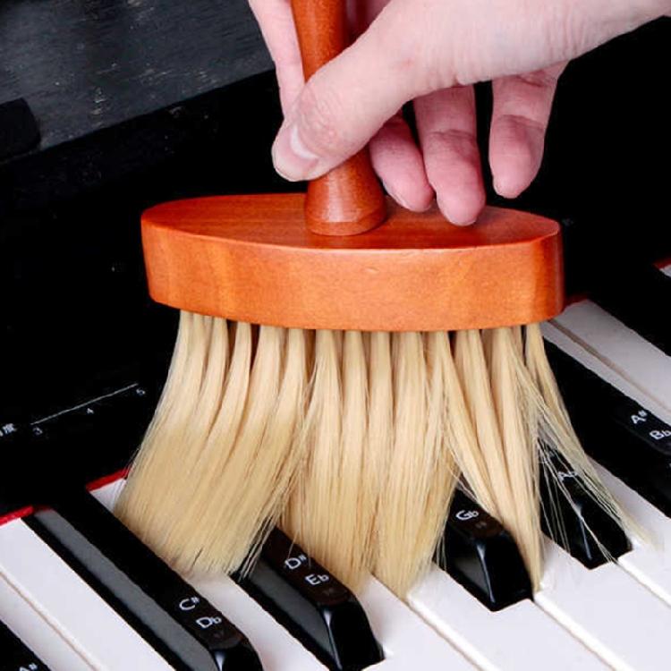 Guzheng Cleaning Brush Soft Bristles Ukulele Violin Brush Small Guitar Cleaner Musical Instrumen Cleaning Tool