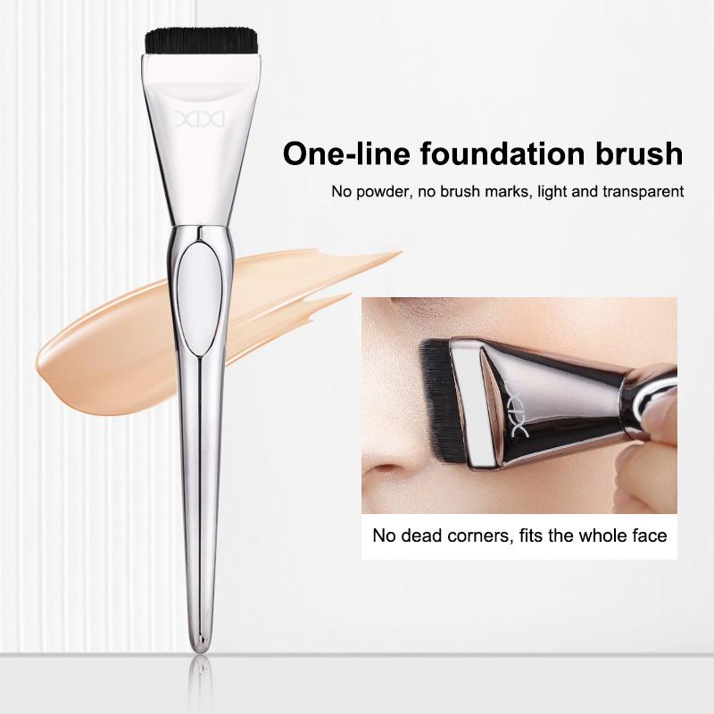 Ultra Thin Foundation Brush Lightweight Face Contour Brush Flat Contour Brush Blending Foundation Cream Makeup Brushes Beauty
