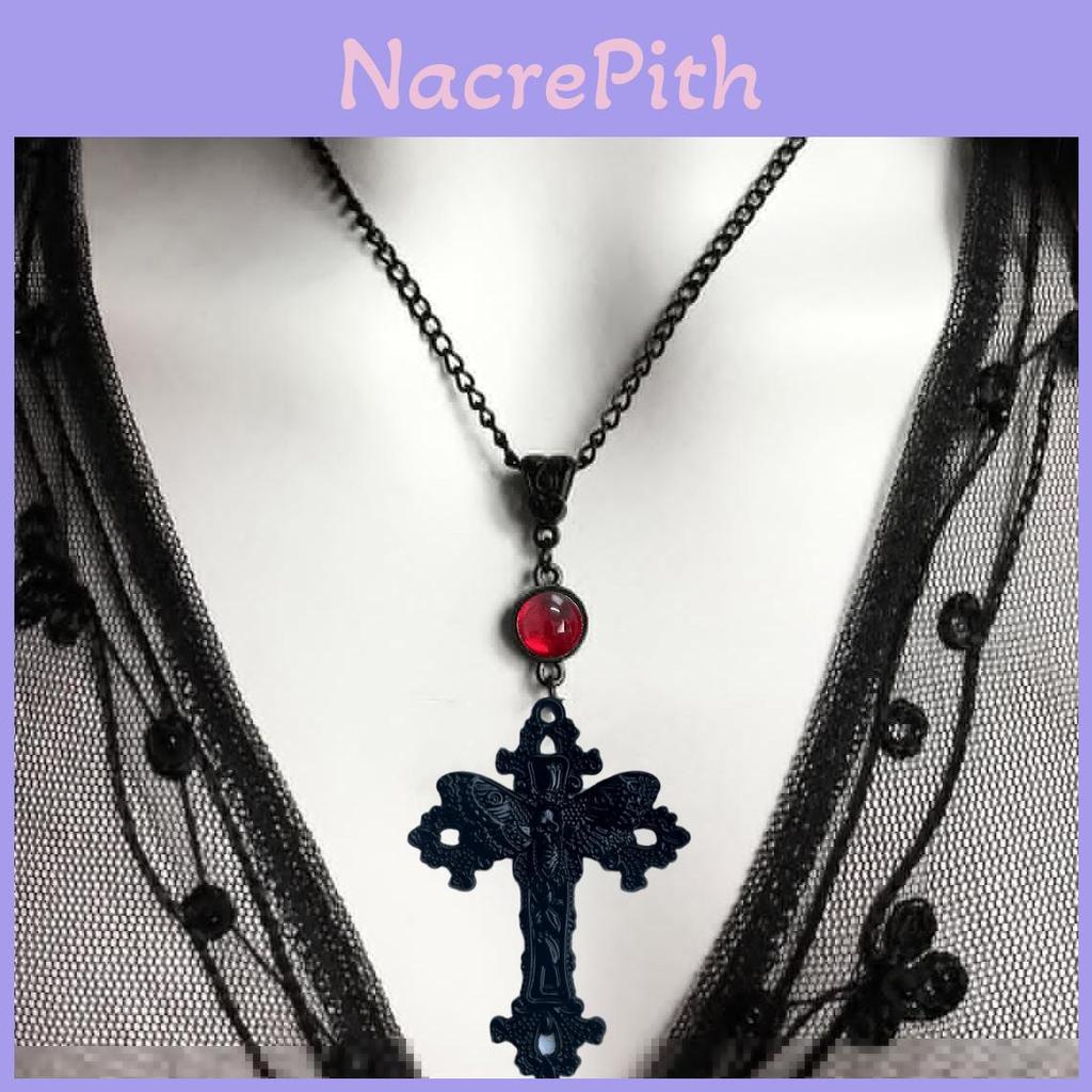 Dunkler Punk Gotisches Kreuz Motte Schmuck Mit Legierungsanhänger Für Damen