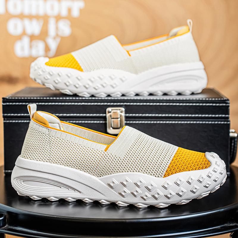 Summer New Men's Shoes Comfortable and Fashionable Mesh Breathable Fly-woven Board Shoes Lightweight and Versatile Fashion Sports Shoes