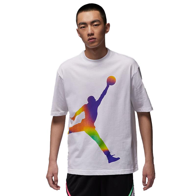 

Jordan Men s Graphic Short Sleeve T-Shirt XL